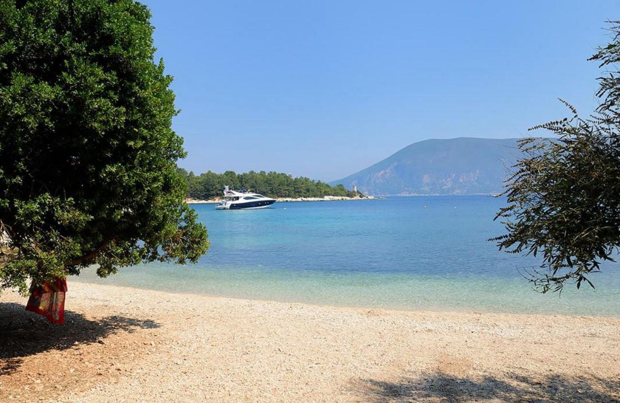 Villa Ireni Waterfont Fiskardo Exterior foto